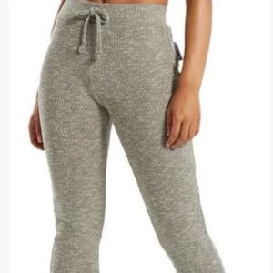 Women's Olive Gymshark Knit Pants